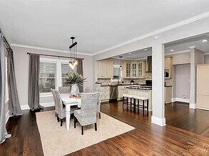 1920 Woodcrest Ave in Charlotte, NC - Foto de edificio - Building Photo