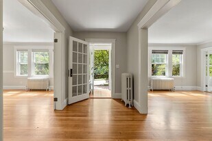 29 Addington Rd in Brookline, MA - Building Photo