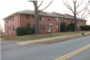 Willow Oaks Apartments in Winston-Salem, NC - Building Photo