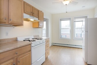 17 Yuill Cir-Unit -3 in Boston, MA - Building Photo - Building Photo