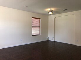 16246 Galloping Oak in Selma, TX - Building Photo