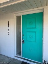 11389 Summerwinds Ct in Ft. Myers, FL - Building Photo