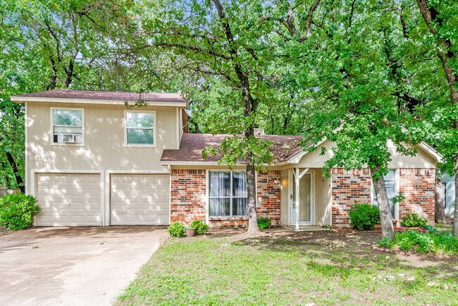 property at 720 Lake Crest Pkwy