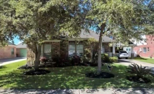 4005 E Timber Cut Ct in Pearland, TX - Building Photo