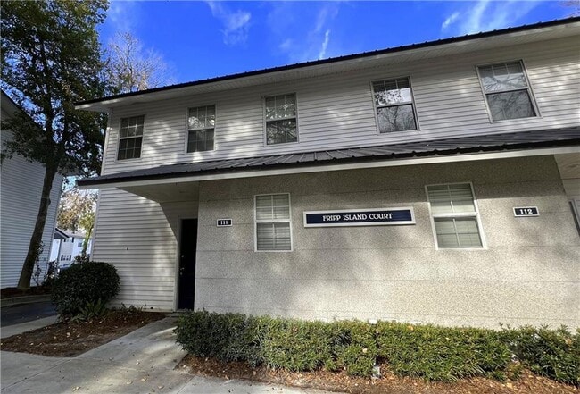 111 S Island Square Dr in St. Simons Island, GA - Building Photo - Building Photo