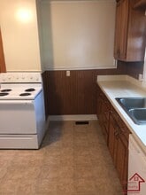 210 Sycamore St in Cookeville, TN - Building Photo - Building Photo