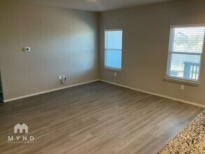 712 Rdg Vw Dr in Seguin, TX - Building Photo - Building Photo