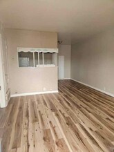 414 E Avenue A in Killeen, TX - Foto de edificio - Building Photo