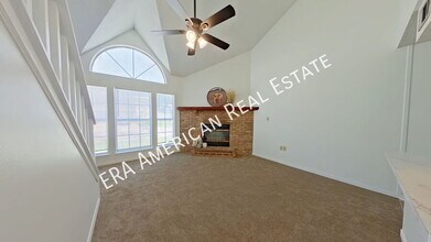 386 Canterbury Cir NW in Fort Walton Beach, FL - Building Photo - Building Photo