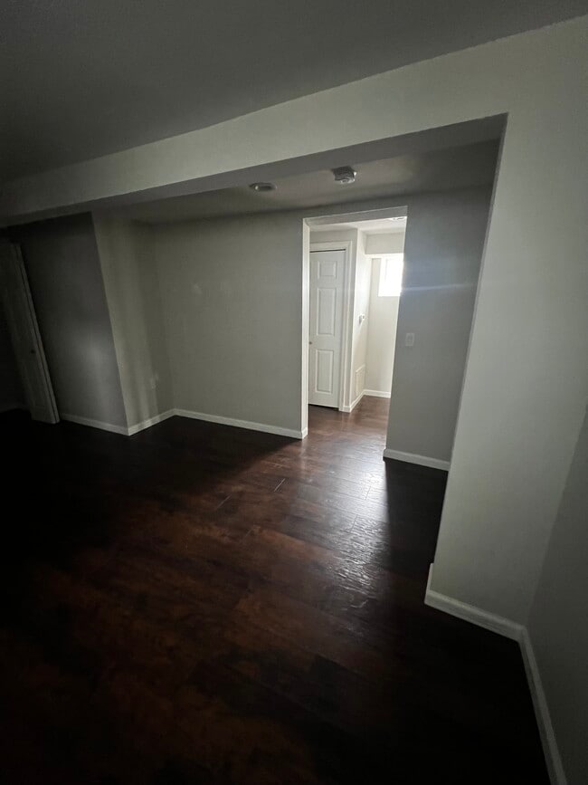 204 Baltimore Ave in Hillside, NJ - Foto de edificio - Building Photo