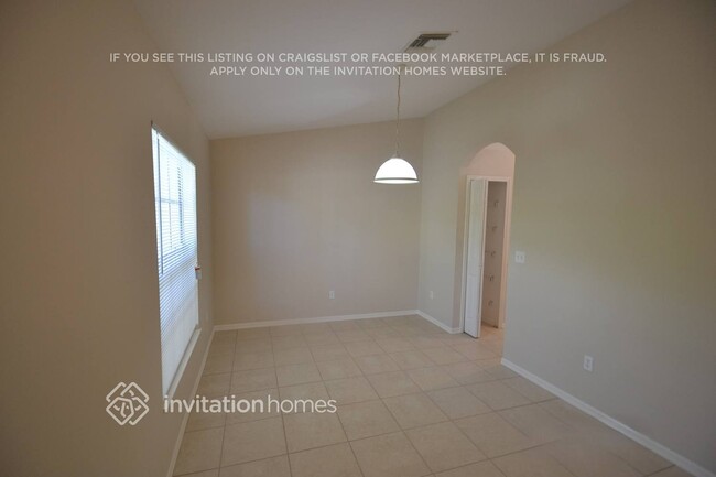 1823 Sadnet Ln in North Port, FL - Building Photo - Building Photo