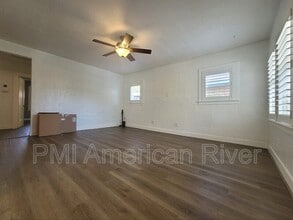 2643 43rd St in Sacramento, CA - Building Photo - Building Photo