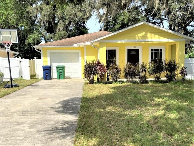 property at 2311 W Henry Ave