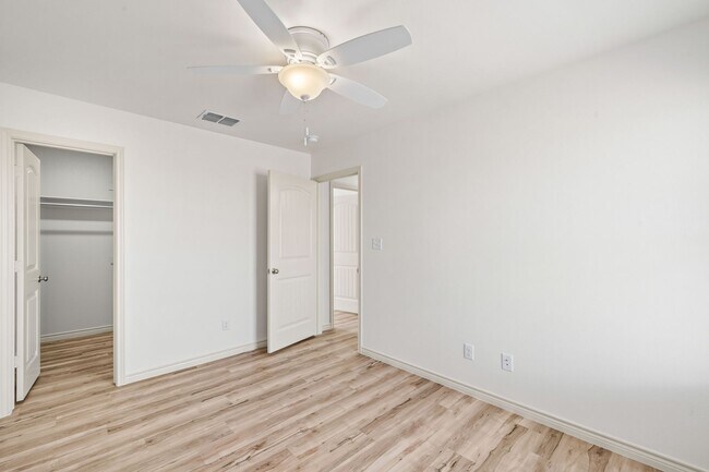 213 North F M 789 in Slaton, TX - Building Photo - Building Photo
