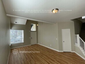 8898 Great Rock Cir in Sacramento, CA - Foto de edificio - Building Photo