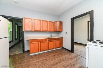 3620 E 63rd St, Unit Back unit in Cleveland, OH - Building Photo - Building Photo