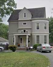 143 Claremont Ave in Verona, NJ - Foto de edificio - Building Photo