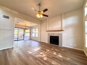 4204 Candle Sunrise Dr in San Antonio, TX - Building Photo - Building Photo