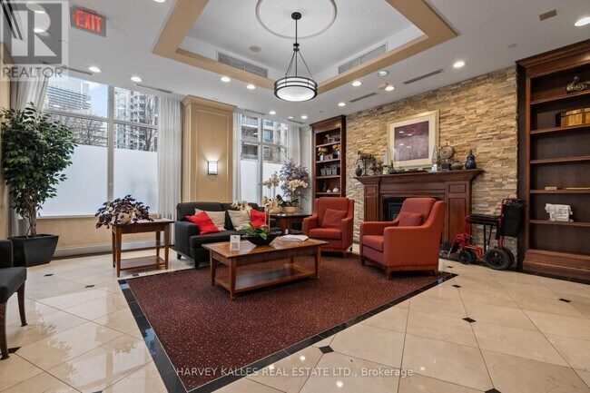 3-503 Marine Parade Dr in Toronto, ON - Building Photo - Building Photo