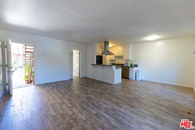 1118 Waterloo St in Los Angeles, CA - Building Photo - Building Photo