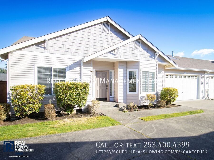 5817 54th St W in University Place, WA - Building Photo