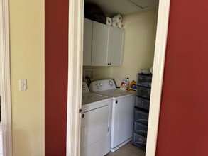 10003 Cummings St in Huntley, IL - Foto de edificio - Building Photo