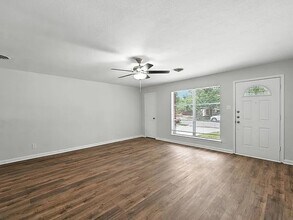 117 Yorkshire Dr in Cedar Hill, TX - Building Photo - Building Photo