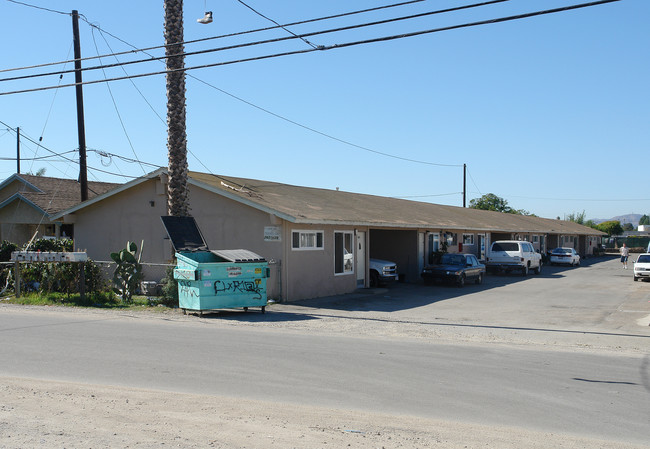 2601-2635 Balboa St in Oxnard, CA - Building Photo - Building Photo