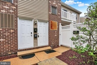 2906 State Hill Rd in Wyomissing, PA - Building Photo - Building Photo