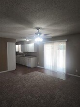 6401 Melinda Dr in Forest Hill, TX - Building Photo - Building Photo
