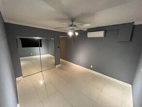 1560 NE 127th St, Unit 113 in North Miami, FL - Building Photo - Building Photo