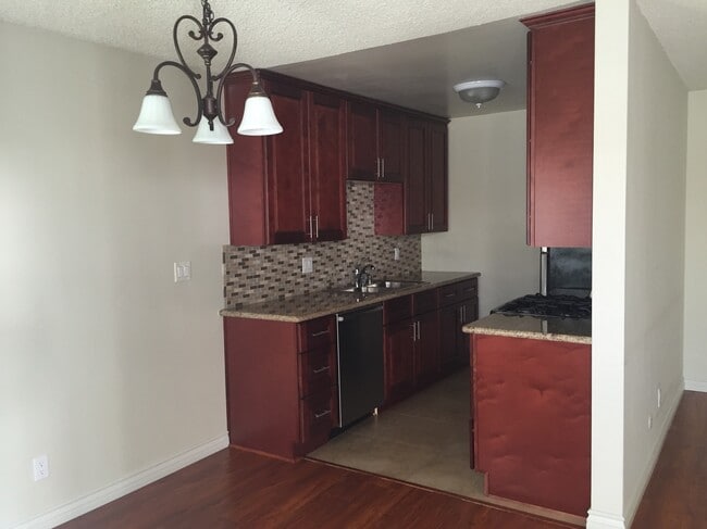 519 N Hayworth Ave in Los Angeles, CA - Building Photo - Building Photo