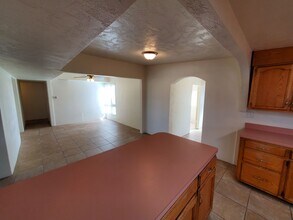 341 W Calle Margarita in Tucson, AZ - Building Photo - Building Photo