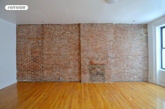 650 10th Ave in New York, NY - Building Photo - Building Photo