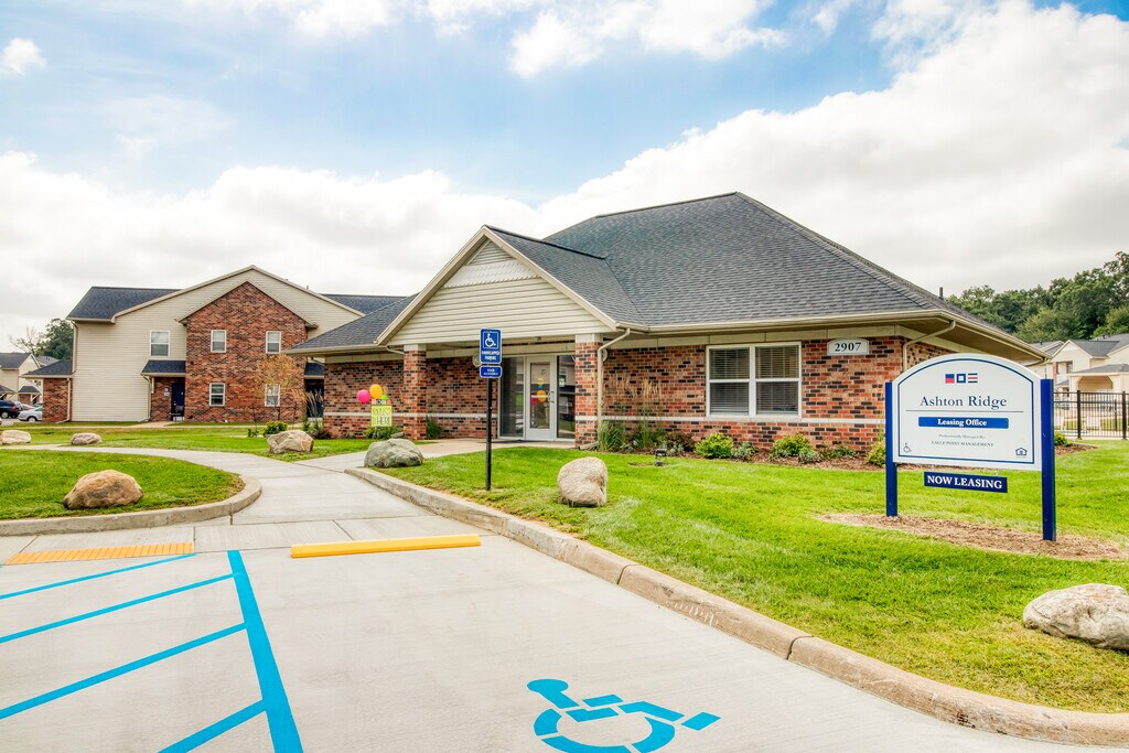 Ashton Ridge Apartments Jackson, MI Apartments