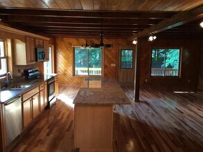 127 Baines Ln in Jonesborough, TN - Building Photo - Building Photo