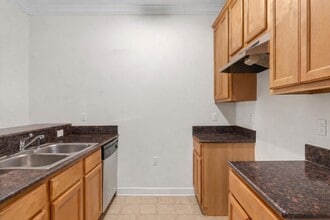 986 Airport Rd in Destin, FL - Building Photo - Building Photo