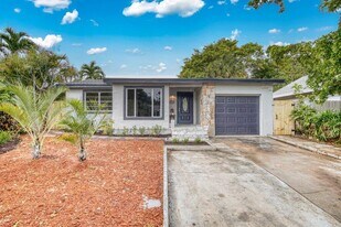 1021 S M St in Lake Worth Beach, FL - Building Photo