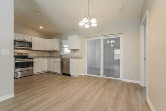 5426 Trammel St in Naples, FL - Building Photo - Building Photo