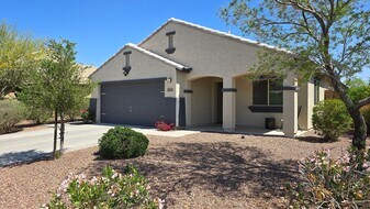 3913 S 185th Ln in Goodyear, AZ - Building Photo