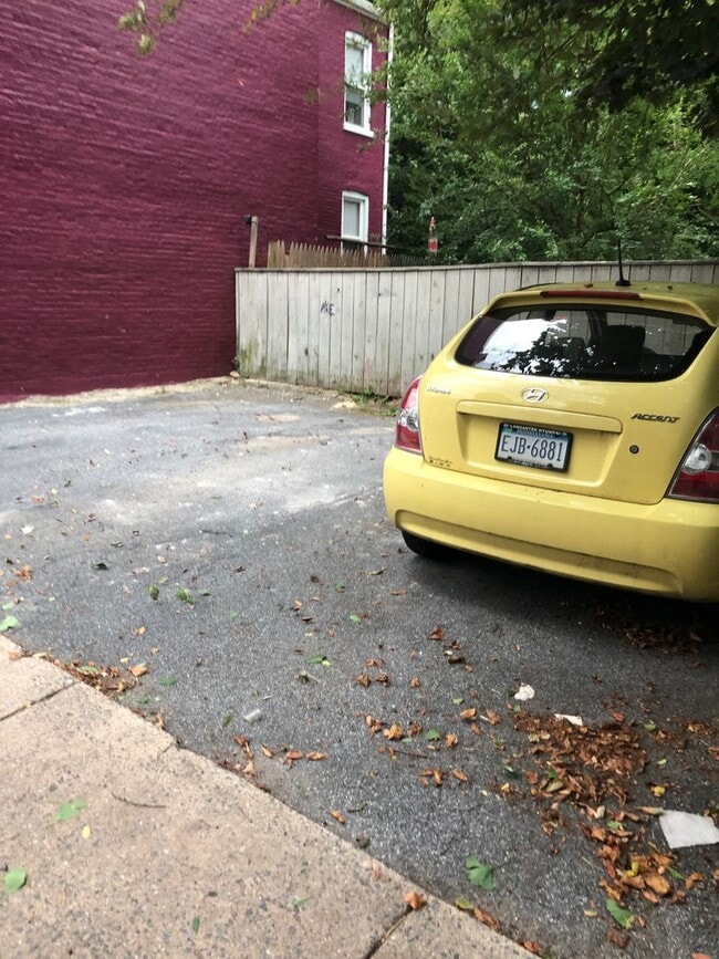 103 Howard Ave in Lancaster, PA - Building Photo - Building Photo