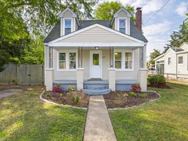 property at 619 Earl St