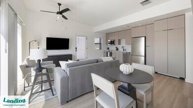 2121 W Butler Dr in Phoenix, AZ - Building Photo - Building Photo