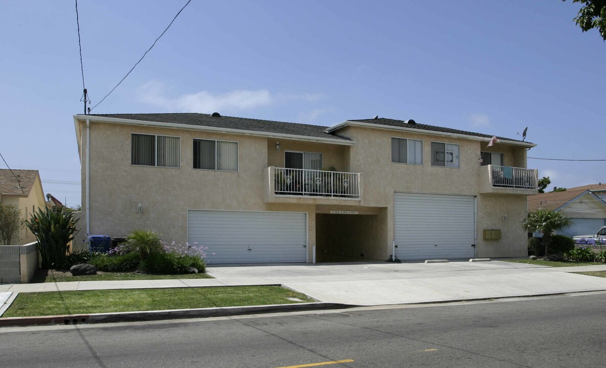 1143 W 24th St in San Pedro, CA - Building Photo