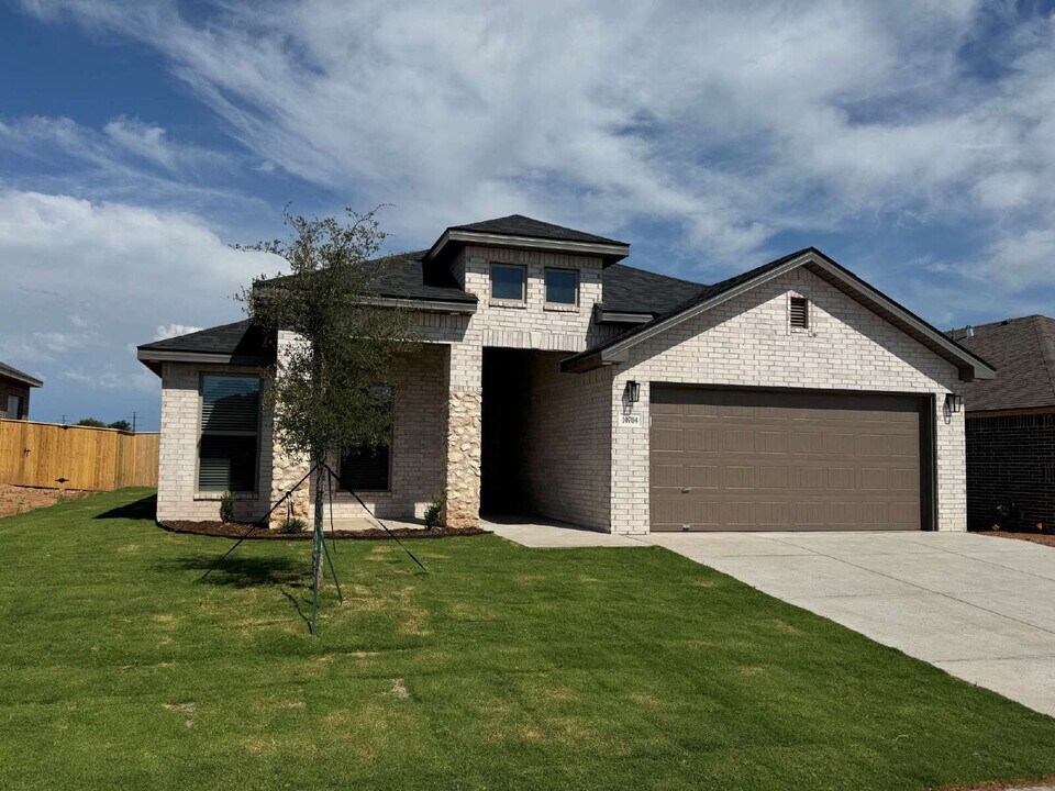 10704 Beaufort Ave in Lubbock, TX - Building Photo