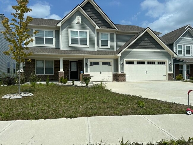 property at 4048 Radley Ct