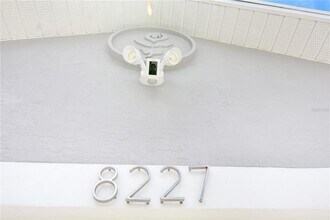 8227 National Dr in Port Richey, FL - Building Photo - Building Photo