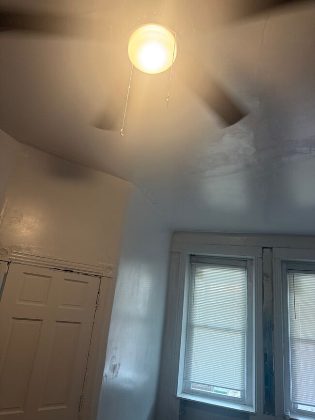 3539 N 11th St, Unit 1