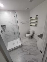 5212 Ina St, Unit Ina St B in Houston, TX - Building Photo - Building Photo