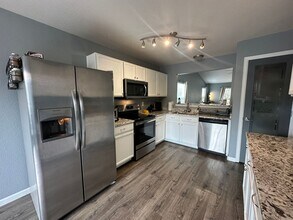 8211 Oakton Ct in Fountain, CO - Building Photo - Building Photo